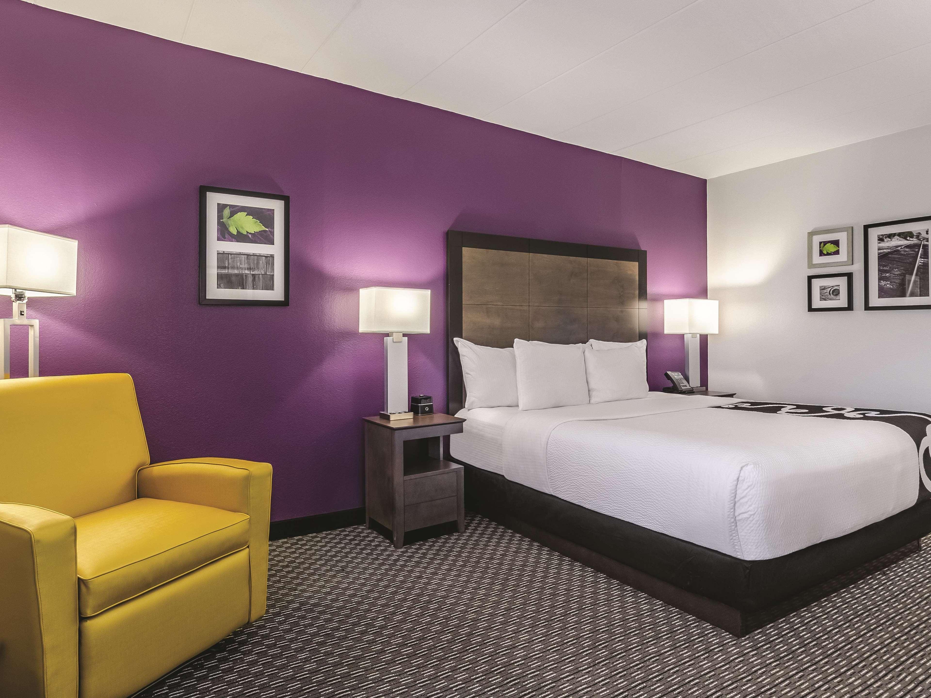 Hotel La Quinta By Wyndham Warwick Providence Airport Extérieur photo