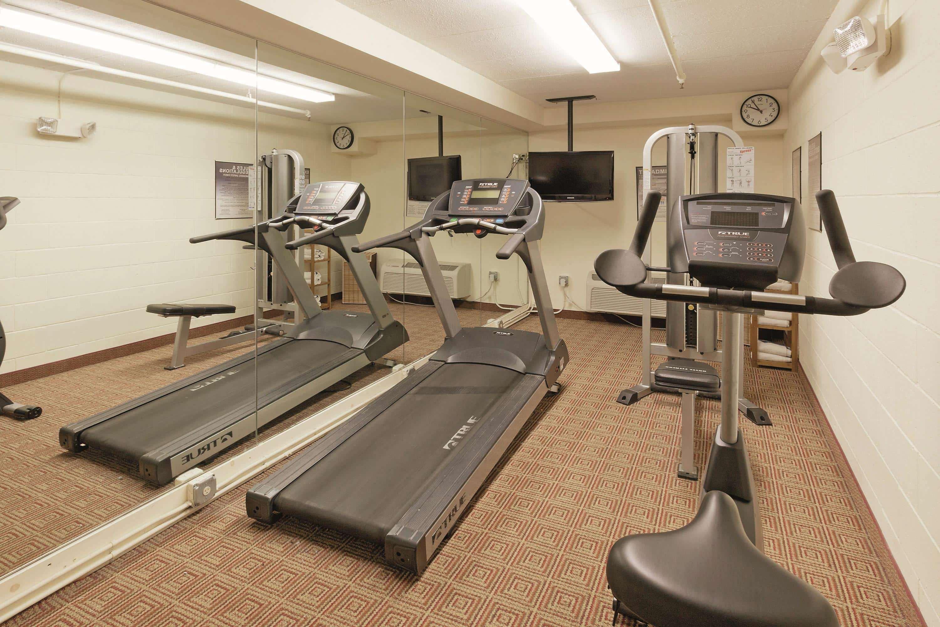 Hotel La Quinta By Wyndham Warwick Providence Airport Extérieur photo