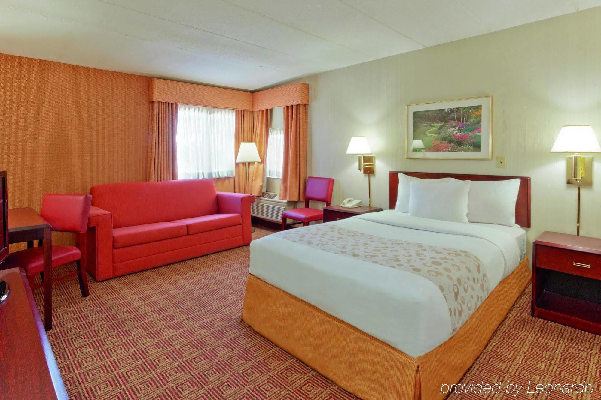 Hotel La Quinta By Wyndham Warwick Providence Airport Extérieur photo