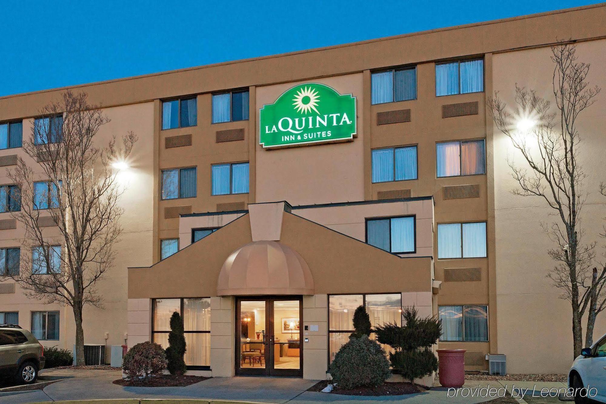 Hotel La Quinta By Wyndham Warwick Providence Airport Extérieur photo